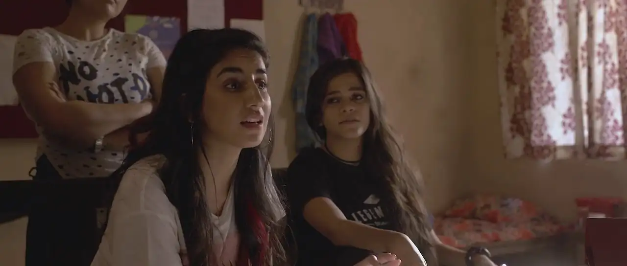 Download Girls HostelSeason 1 Hindi Complete SonyLiv Originals WEB Series 480p | 720p WEB DL screenshot 1