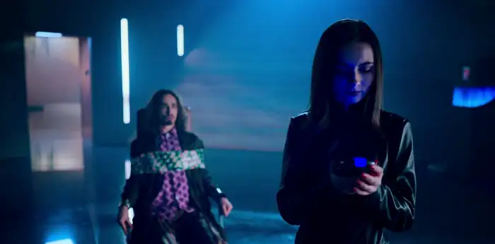 download netflix the last bus (2022) season 1 dual audio {hindi-english} 720p 10bit [250mb] web-dl