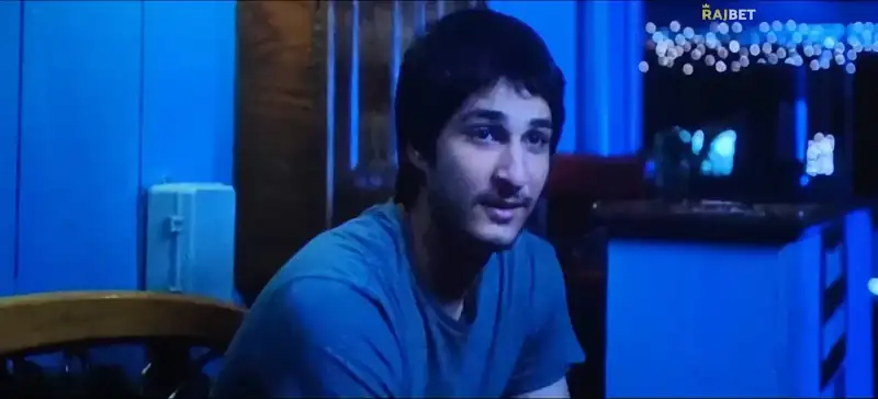 Download Miami Seh New YorkHDCAMRip Hindi Full Movie 480p [350MB] | 720p [800MB] | 1080p [1.7GB] screenshot 3