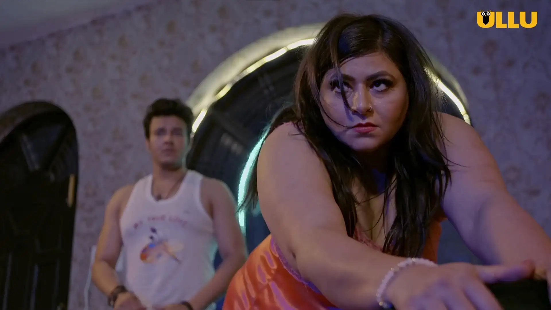 Download Slip S01 – Part: 2Hindi ULLU Originals Complete WEB Series 480p | 720p HDRip screenshot 4