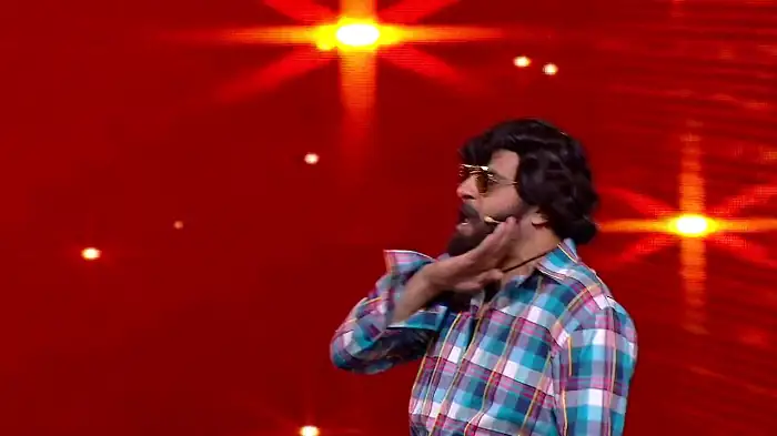 Download 21st ITA AwardsHindi Full Awards Show 480p | 720p HDRip screenshot 6