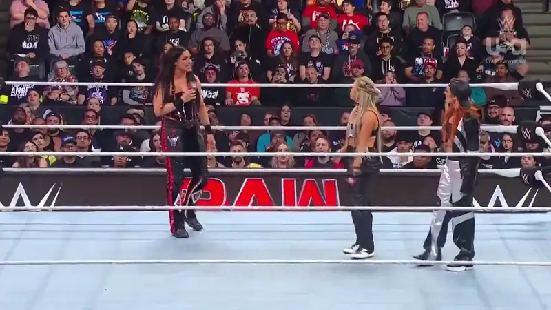 download wwe monday night raw - 19th february (2024) english full wwe show 480p [630mb] | 720p [1.2gb] hdrip