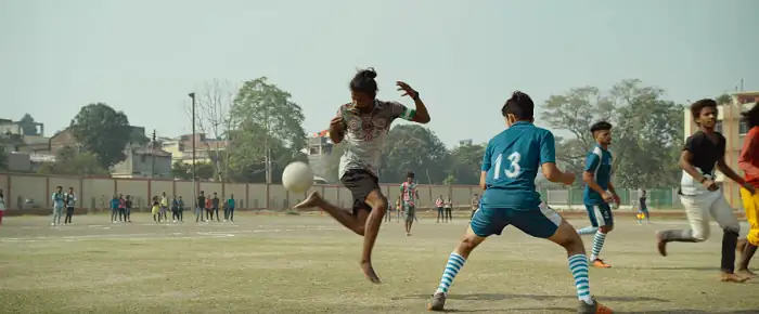 Download JhundHindi Full Movie WEB DL 480p [400MB] | 720p [1.5GB] | 1080p [2.8GB] | 2160p 4K [8.5GB] screenshot 1