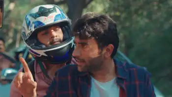 Download Salesman Of The Year (Season 1) Hindi MXPlayer Complete Web Series 480p | 720p WEB DL screenshot 2