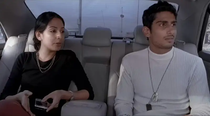 Download Dhobi Ghat – Mumbai DiariesHindi Full Movie WEB DL 480p [300MB] | 720p [900MB] | 1080p [3GB] screenshot 3