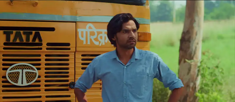 Download 48 KosWEB DL Hindi Full Movie 480p [400MB] | 720p [900MB] | 1080p [2.1GB] screenshot 3