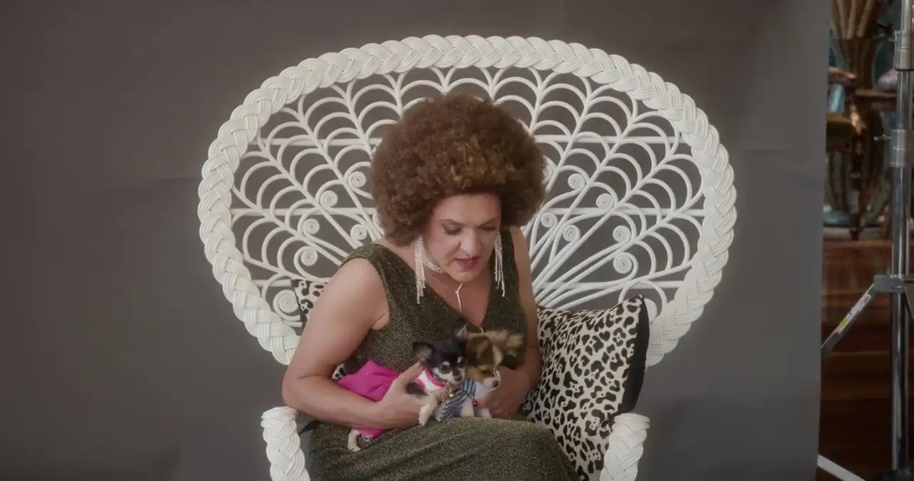 download lunatics (season 1) dual audio [hindi-english] complete netflix web series 720p [400mb]