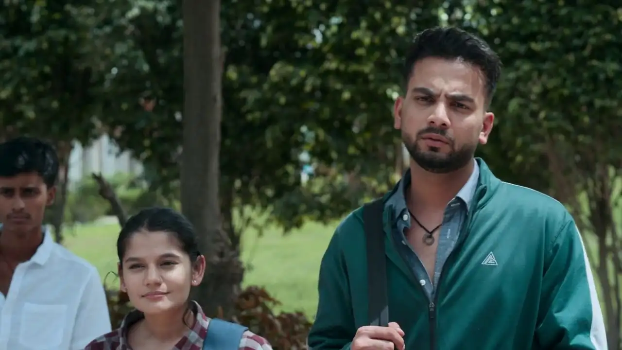 Download Aukaat Ke Bahar (Season 1) Hindi Amazon Complete Web Series 480p | 720p | 1080p WEB DL screenshot 2