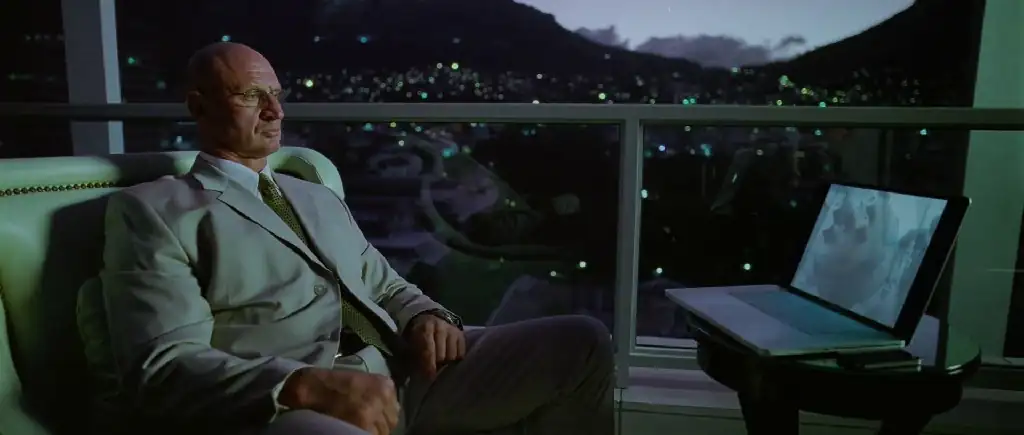 Download Agent VinodHindi Full Movie 480p [450MB] | 720p [1.2GB] | 1080p [4GB] screenshot 1