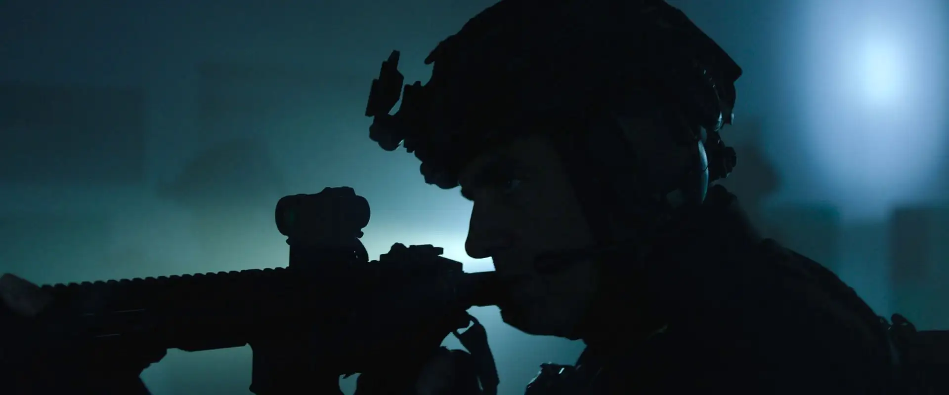 Download Trap HouseWEB DL Dual Audio {Hindi English} 480p [440MB] | 720p [920MB] | 1080p [2GB] | 2160p [11.2GB] screenshot 4