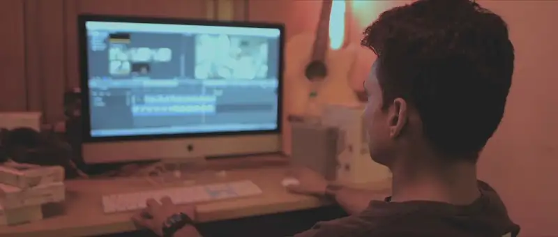 Download WrongleelaHindi JC WebRip 480p [270MB] | 720p [950MB] | 1080p [2.6GB] screenshot 3