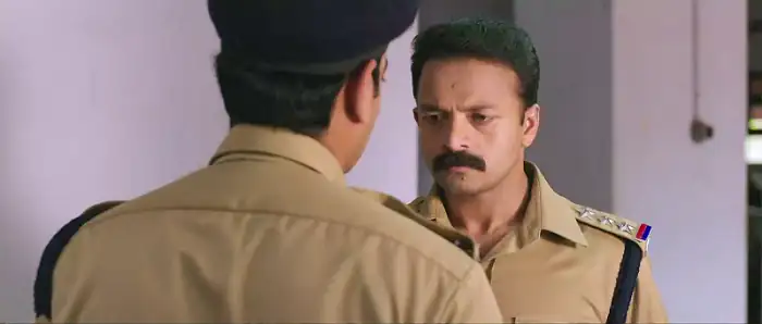 Download CaptainHindi Dubbed [ORG] Full Movie 480p [400MB] | 720p [1.3GB] | 1080p [2GB] screenshot 3