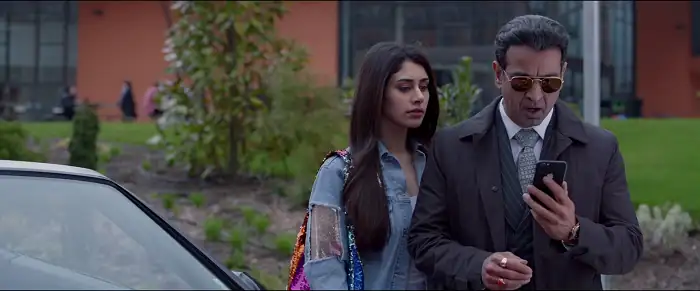 Download LoveyatriHindi Full Movie 480p [400MB] | 720p [1GB] | 1080p [1.9GB] screenshot 1