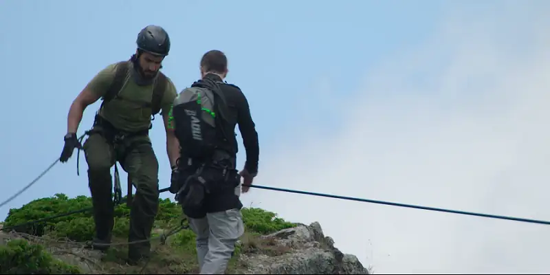 download ranveer vs wild with bear grylls - netflix original (2022) dual audio {hindi-english} reality show 480p [350mb] | 720p [1.7gb] | 1080p [3gb]