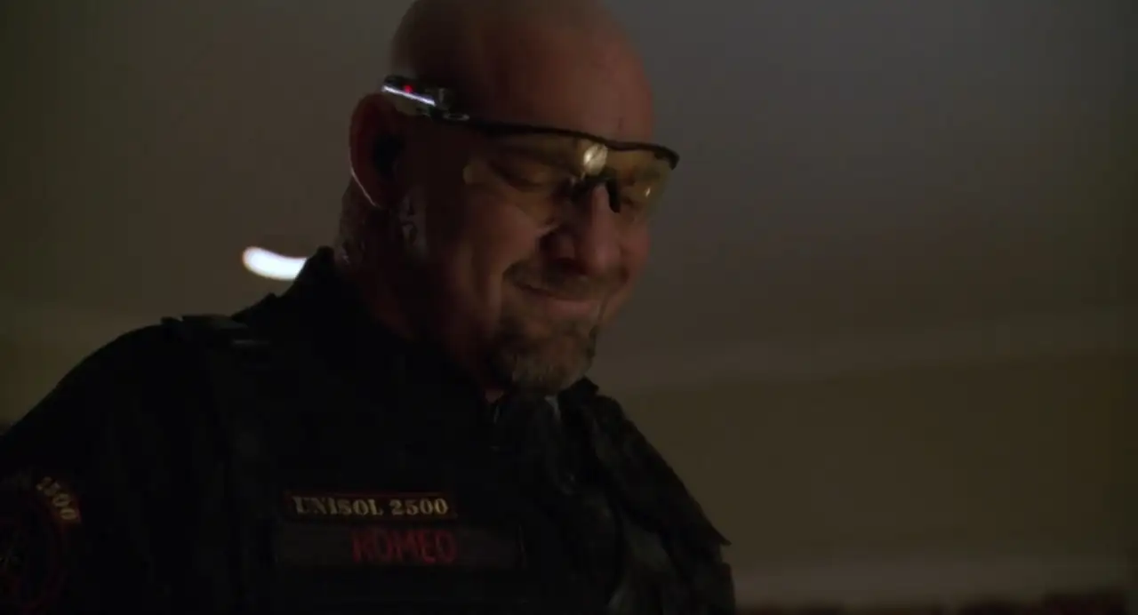 download universal soldier: the return (1999) dual audio {hindi-english} 480p [300mb] | 720p [700mb]