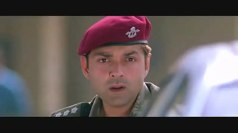 Download Ab Tumhare Hawale Watan SaathiyoHindi Full Movie 480p [400MB] | 720p [1.5GB] screenshot 3