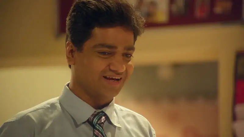 Download Kusum Manohar LeleHindi ZEE5 WEB DL 480p [300MB] | 720p [850MB] | 1080p [1.7GB] screenshot 2