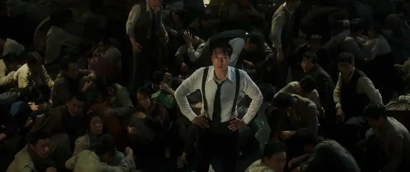 Download The Battleship IslandDual Audio {Hindi Korean} 480p [430MB] | 720p [1.1GB] | 1080p [4GB] screenshot 2