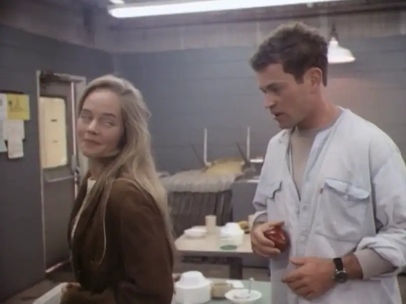 download in the line of duty ambush in waco (1993) dual audio {hindi-english} bluray 480p [300mb] | 720p [900mb] | 1080p [2gb]