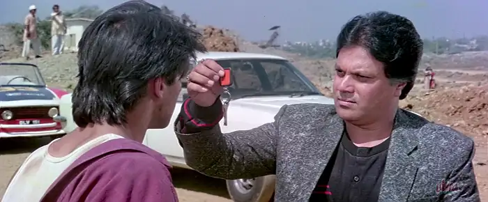 Download Maine Pyar KiyaHindi Full Movie 480p [500MB] | 720p [1.7GB] | 1080p [5GB] screenshot 4