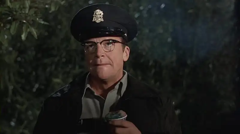 download shriek if you know what i did last friday the 13th (2000) dual audio {hindi-english} 480p [300mb] | 720p [1gb]