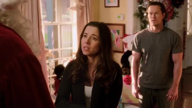 Download Daddy’s HomeBluRay Dual Audio {Hindi English} 480p [330MB] | 720p [930MB] | 1080p [2.3GB] screenshot 4