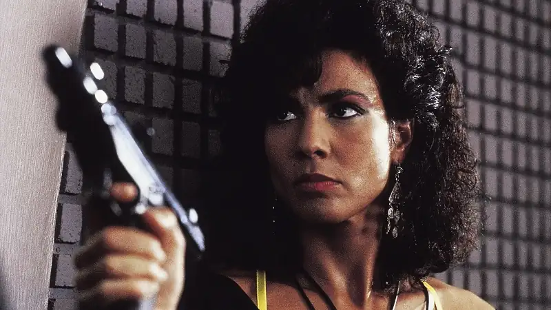 download total recall (1990) bluray dual audio {hindi-english} 480p [400mb] | 720p [1.4gb] | 1080p [2gb]