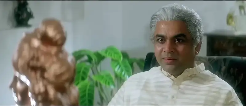 Download Hero HindustaniHindi Full Movie WEB DL 480p [400MB] | 720p [1.1GB] | 1080p [2.4GB screenshot 1