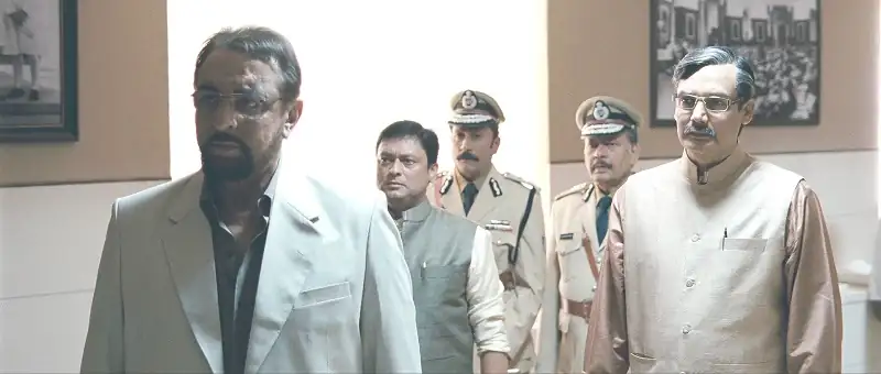 Download ChakravyuhHindi Full Movie WEB DL 480p [400MB] | 720p [1.3GB] | 1080p [3.8GB] screenshot 7