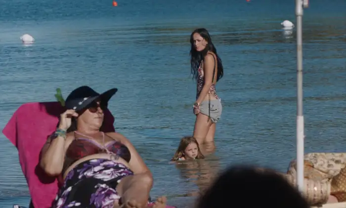 download the lost daughter – netflix original (2021) dual audio {hindi-english} 480p [400mb] | 720p [1.2gb] | 1080p [2.4gb]