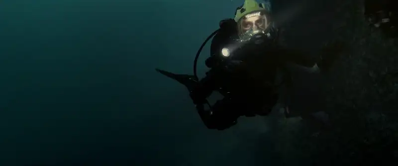 download the deep house (2021) bluray {english with subtitles} full movie 480p [250mb] | 720p [700mb] | 1080p [1.6gb]