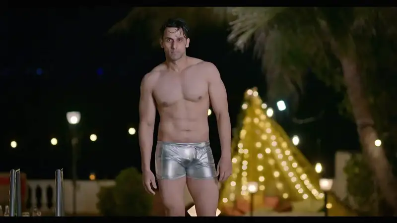 Download Badmaash BabesHindi Full Movie WEB DL 480p [500MB] | 720p [1.1GB] | 1080p [2.1GB] screenshot 3