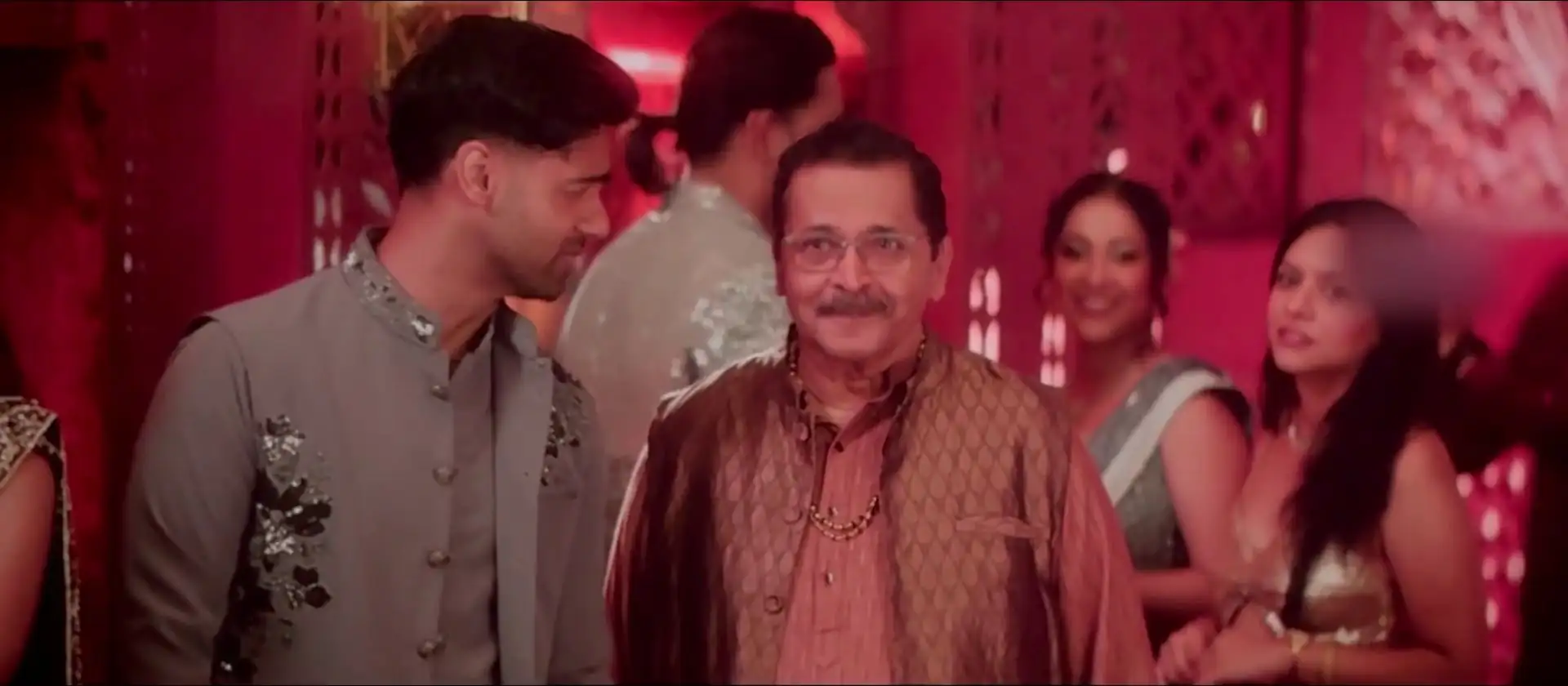 Download Tu Meri Main Tera Main Tera Tu MeriHindi (ORG LiNE) Full Movie PRE HD 480p [410MB] | 720p [1.4GB] | 1080p [2.6GB] – No Ads screenshot 5