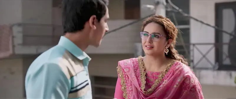 Download Double XLHindi Full Movie WEB DL 480p [400MB] | 720p [1.1GB] | 1080p [2.5GB] screenshot 1