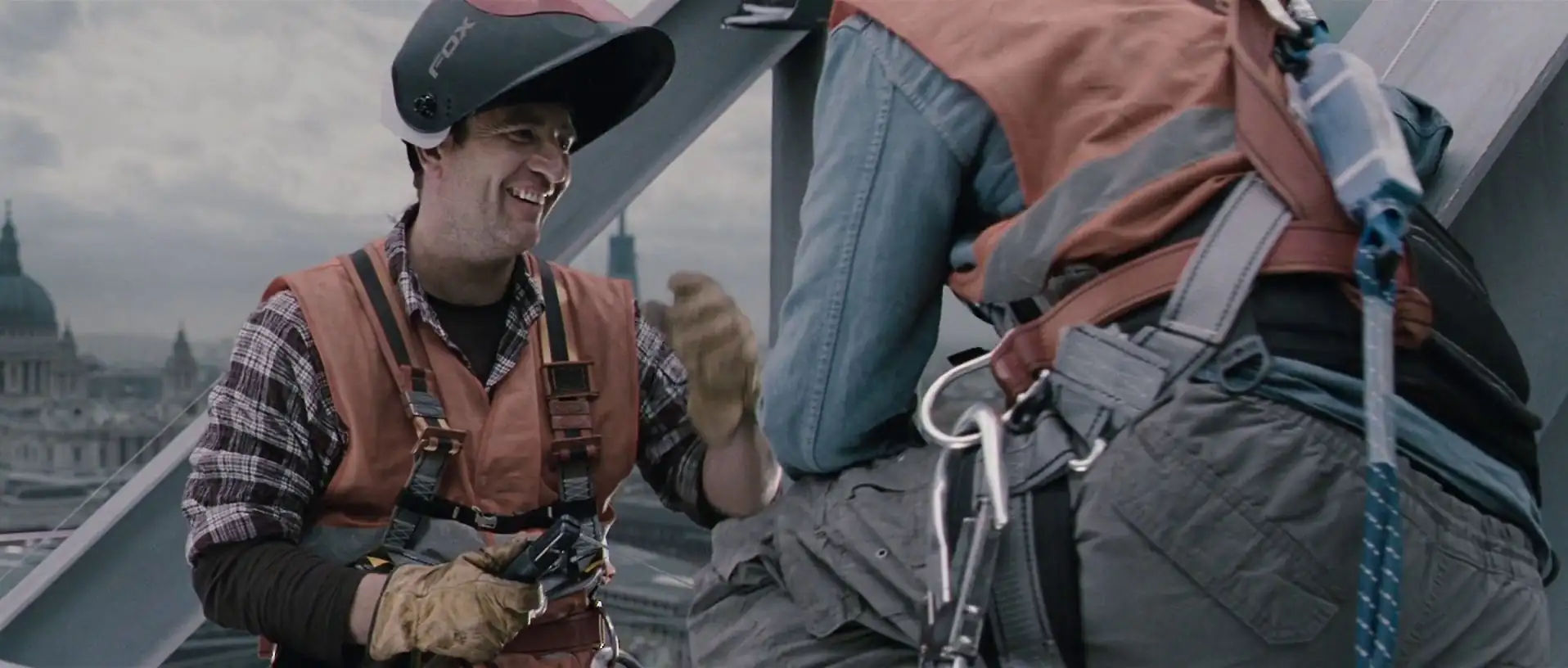 download intruders (2011) dual audio [hindi + english] web-dl 480p [350mb] | 720p [900mb] | 1080p [2gb]