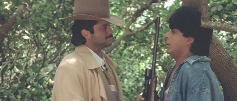 Download TrimurtiHindi Full Movie WEB DL 480p [400MB] | 720p [1.5GB] | 1080p [3.7GB] screenshot 4