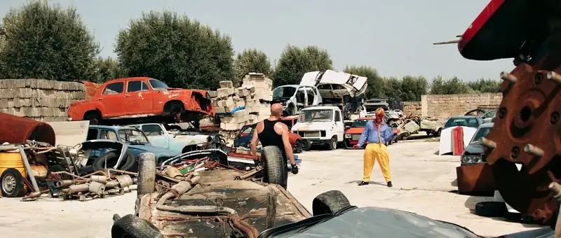 download insane (2015) dual audio {hindi-english} 480p [300mb] | 720p [1.6gb]