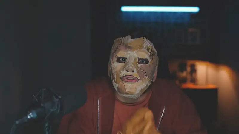 Download Influencer LifeHindi AMZN MiniTV Short Movie WEB DL 480p [120MB] | 720p [180MB] | 1080p [450MB] screenshot 3