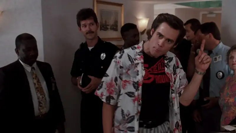 download ace ventura: pet detective (1994) dual audio [hindi + english] web-dl 480p [300mb] | 720p [750mb] | 1080p [1.7gb]