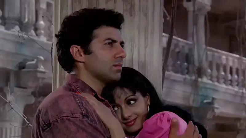 Download Nigahen: Nagina Part IIHindi Full Movie WEB DL 480p [400MB] | 720p [1.2GB] | 1080p [3.6GB] screenshot 5