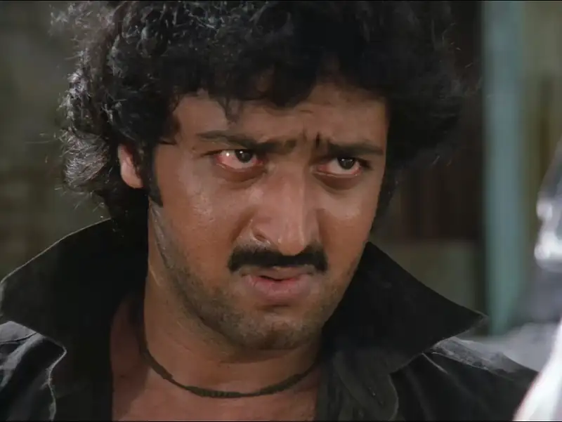 Download MashaalHindi Full Movie WEB DL 480p [450MB] | 720p [1.5GB] | 1080p [4.9GB] screenshot 3