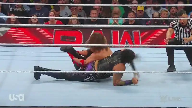 download wwe monday night raw - 29th august 2022 english full wwe show 480p [550mb] | 720p [1.2gb] hdrip