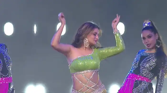 Download 21st ITA AwardsHindi Full Awards Show 480p | 720p HDRip screenshot 2