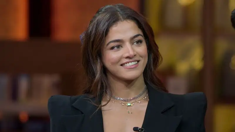 Download The Great Indian Kapil Show (Season 2) Hindi TV Show [E13 Added] 480p [250MB] | 720p [800MB] 1080p [2.8GB] screenshot 3