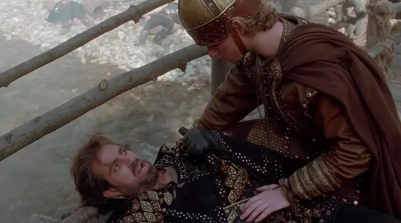 Download Dragonheart: A New BeginningDual Audio {Hindi English} BluRay 480p [300MB] | 720p [850MB] | 1080p [1.5GB] screenshot 2