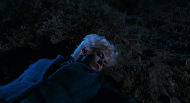 download body double (1984) bluray dual audio {hindi-english} 480p [450mb] | 720p [1.2gb] | 1080p [2gb]