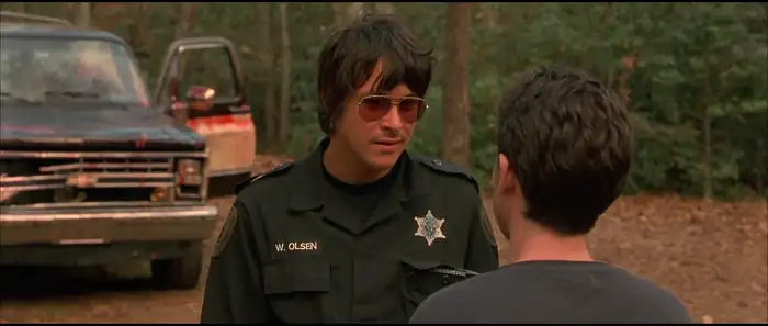 download cabin fever (2003) dual audio {hindi-english} 480p [350mb] | 720p [700mb] | 1080p [1.4gb]