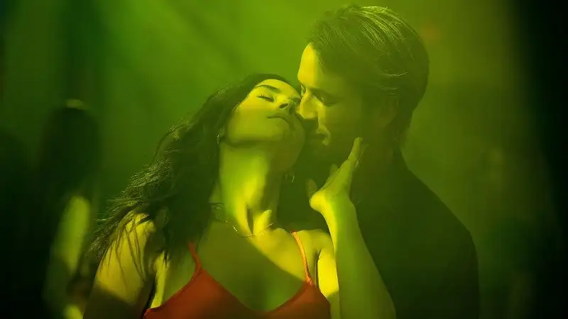 download hit man (2024) blu-ray dual audio {hindi-english} 480p [415mb] | 720p [1.2gb] | 1080p [2.5gb]