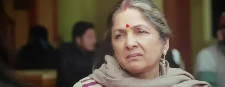 Download Sandeep Aur Pinky FaraarHindi Full Movie 480p [400MB] | 720p [1.2GB] | 1080p [2.2GB] screenshot 4