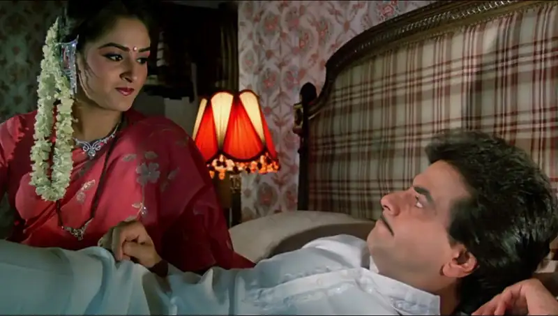 Download Swarag Se SunderHindi WEB DL Full Movie 480p [450MB] | 720p [1.5GB] | 1080p [4GB] screenshot 4